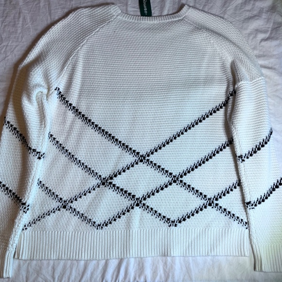 VINCE Intarsia Crew Neck Cotton Sweater (NWT) - Picture 7 of 8